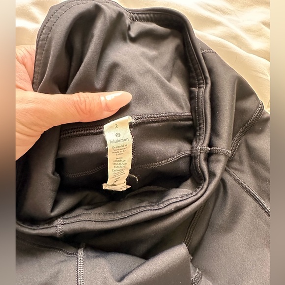Lululemon Fast & Free black shorts - Picture 3 of 4